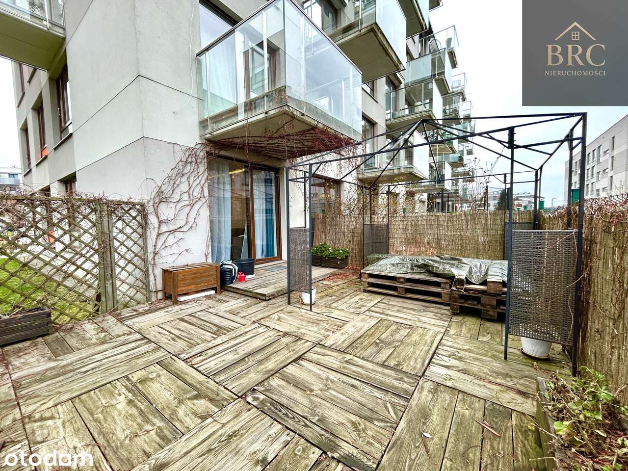 Dwupokojowe mieszkanie z dużym ogródkiem | Nowsze budownictwo | Sławin-15