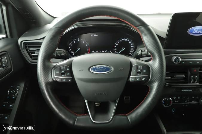 Ford Focus 1.0 EcoBoost MHEV ST-Line - 15