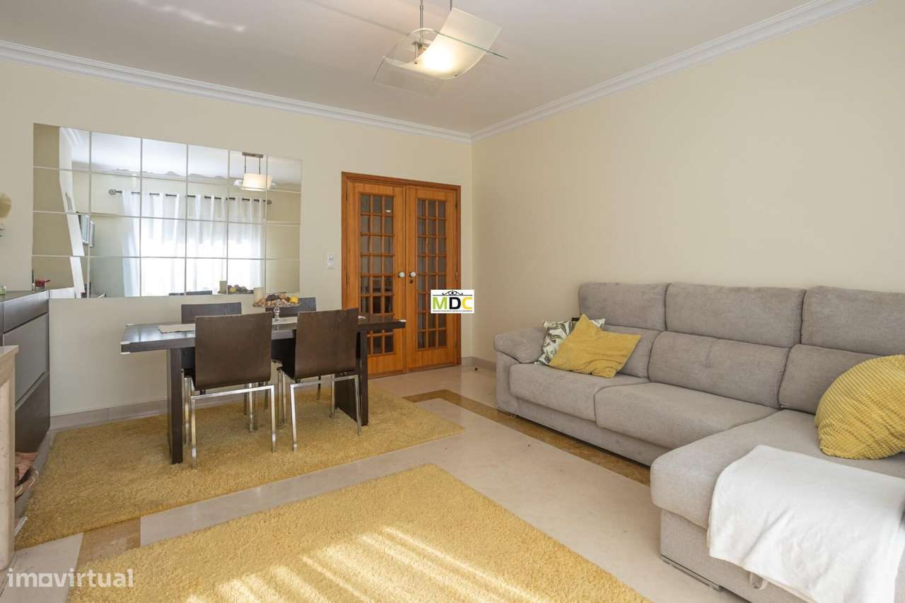 T2 em Alfragide com garagem box - Grande imagem: 5/14