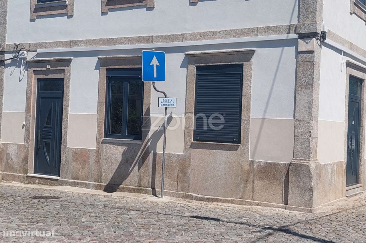 Prédio para Investimento – 5 Apartamentos | Totalmente Remodelado - Grande imagem: 5/38