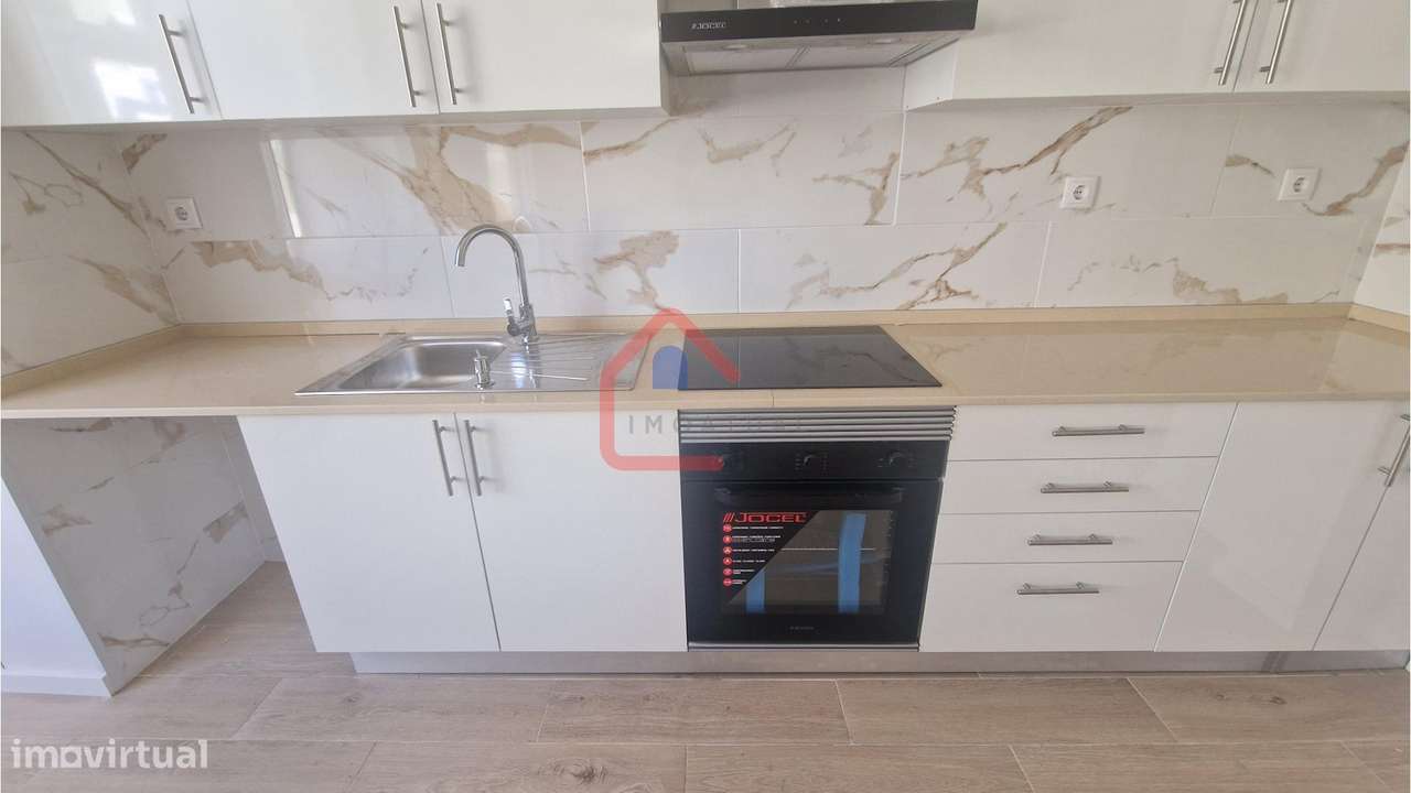 Apartamento T2 em Portugal-10