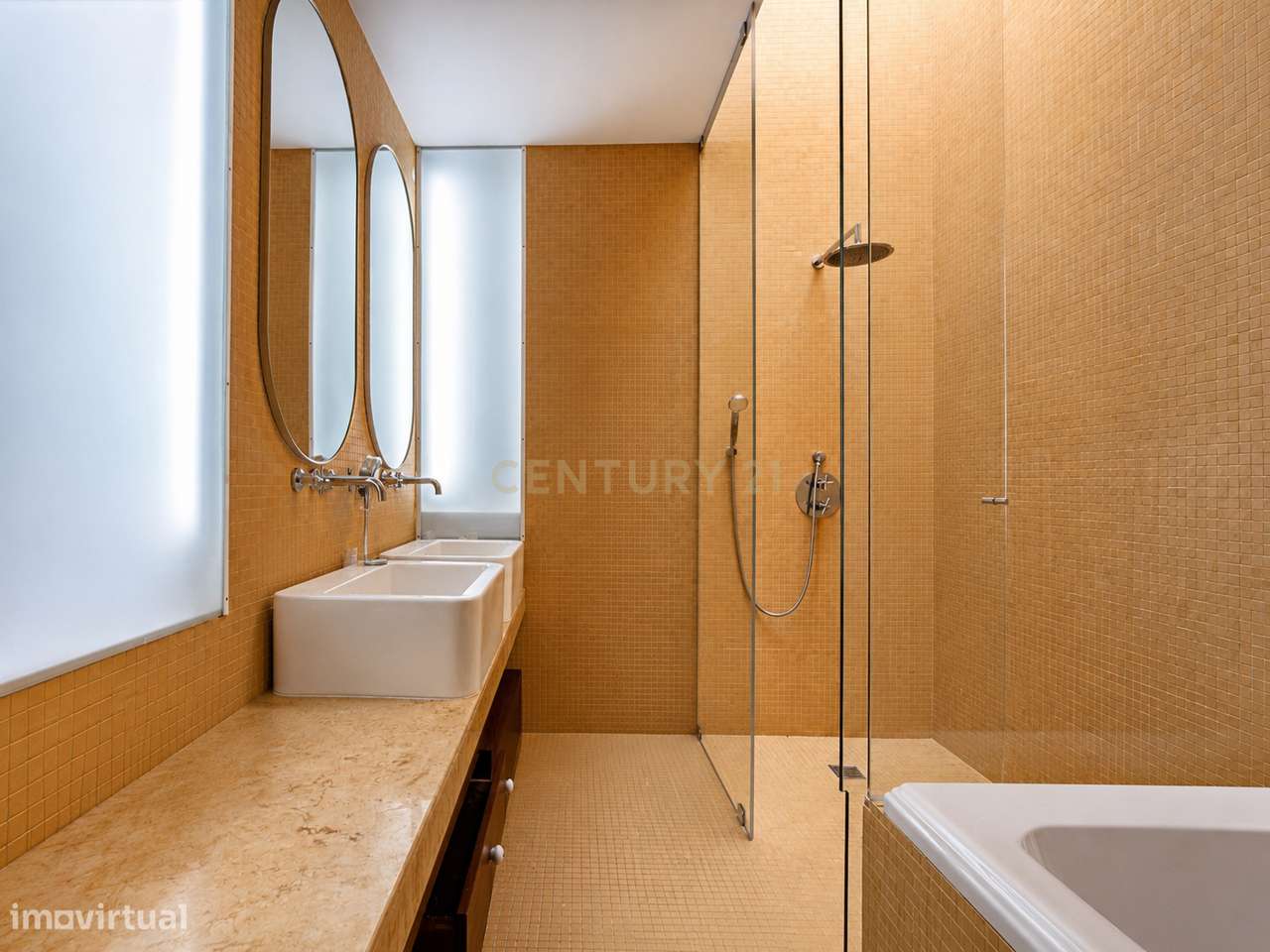 Moradia de Luxo T4, 200m da praia, garagem, jardim, Póvoa de Varzim-43
