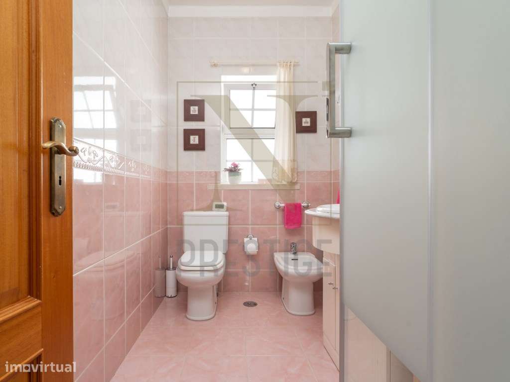 Moradia T3 + 1 em Eiras-9