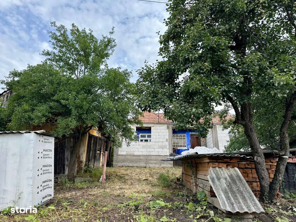 Casa de vanzare in Comuna Vad, la 22 km de Dej – cu utilitati, teren - Imagine principală: 4/4