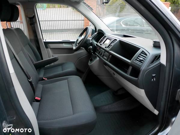 Volkswagen Caravelle 2.0 TDI L2 Trendline - 11