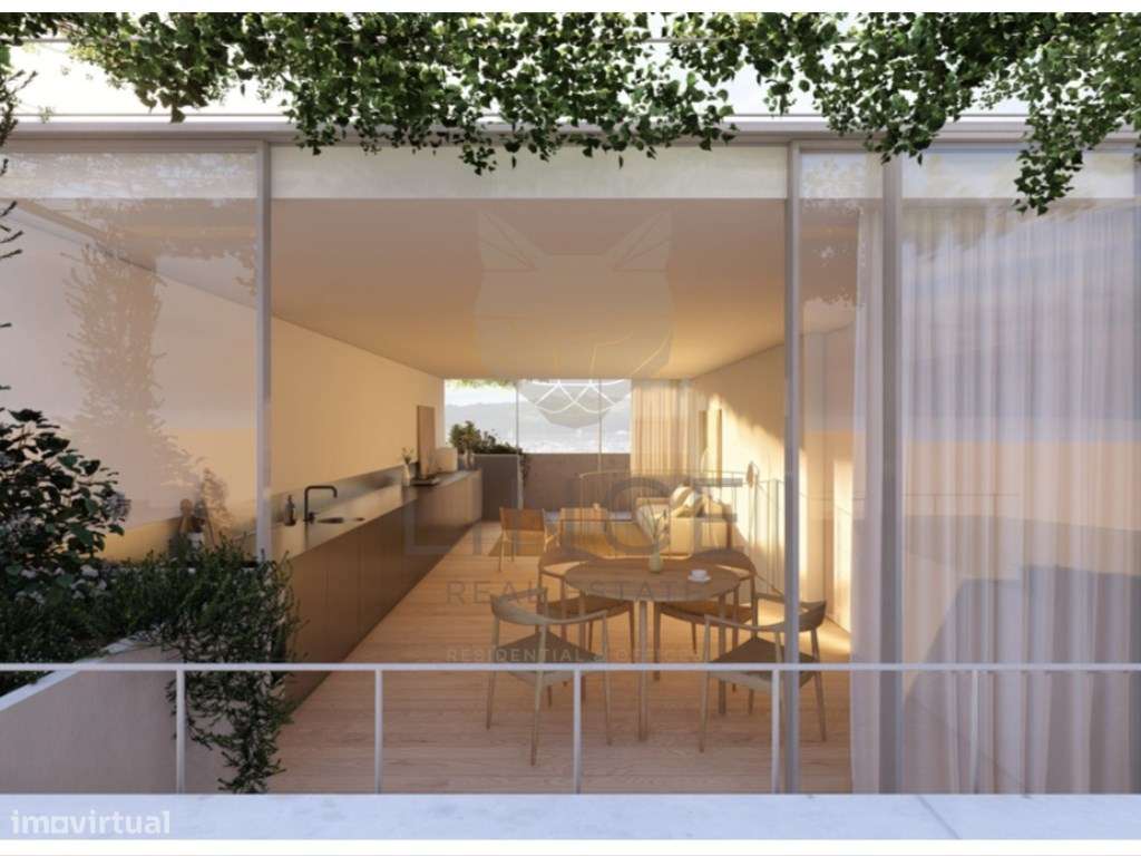 Prédio com projecto de arquitectura aprovado na CML para venda em C... - Grande imagem: 3/17