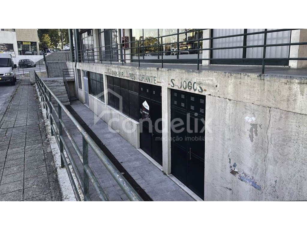 Sub-loja com duas salas amplas Paredes - Grande imagem: 3/25