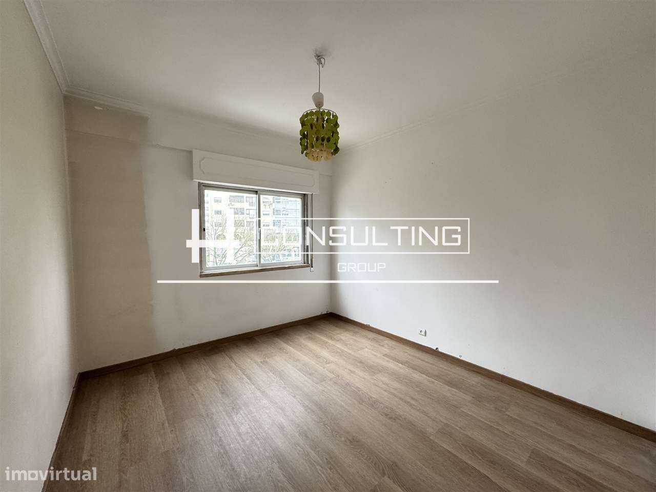 Apartamento T3 Venda em Mina de Água,Amadora-31