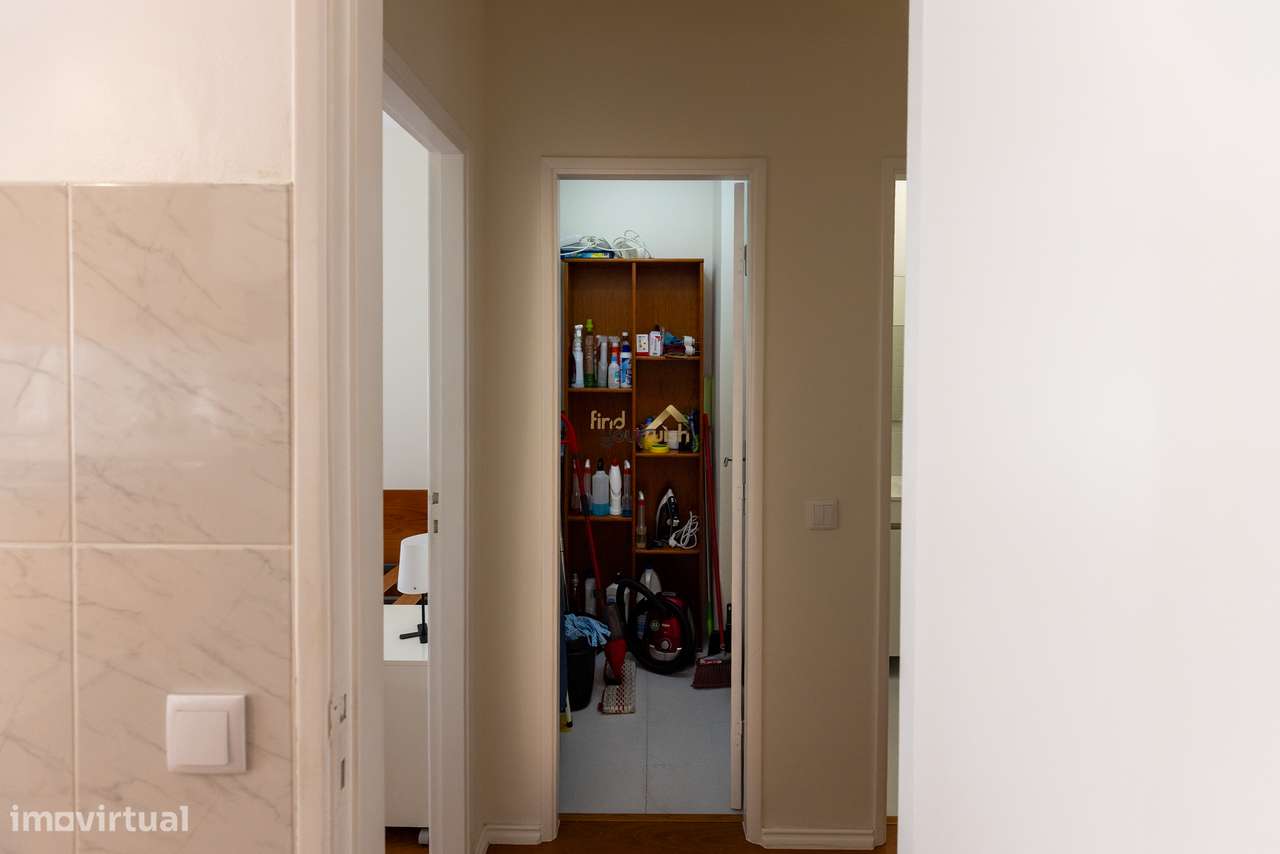 Apartamento T3 com Localização Premium no Centro de Alcobaça-34