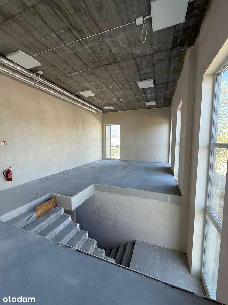 Hala Magazynowa z wydzieloną częścią biurową | z PNU | Łomianki-17