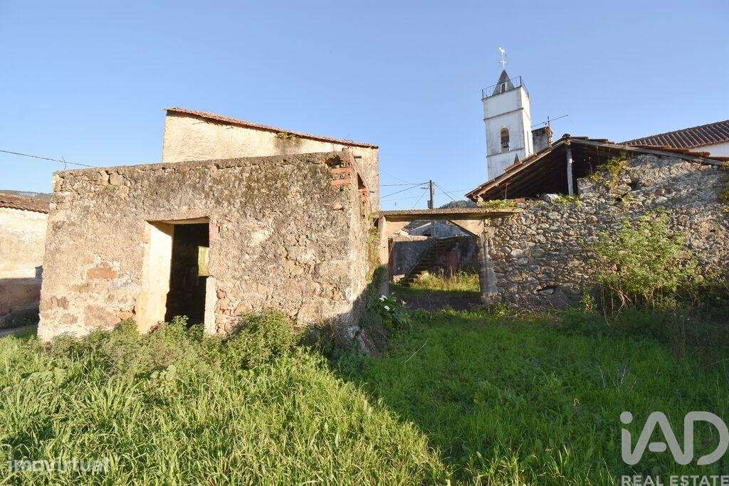Casa de aldeia T3 em Vila Nova de 144,00 m2 - Grande imagem: 4/25
