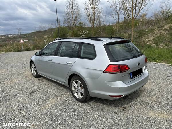 Volkswagen Golf 2.0 TDI (BlueMotion Technology) DSG Comfortline - 3