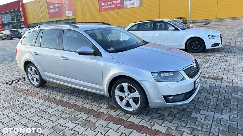 Skoda Octavia 2.0 TDI Elegance DSG - 3