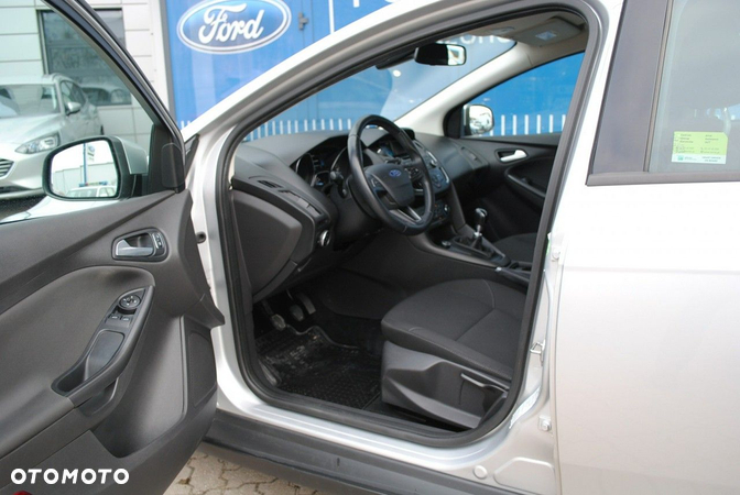 Ford Focus 1.5 TDCi Trend - 9