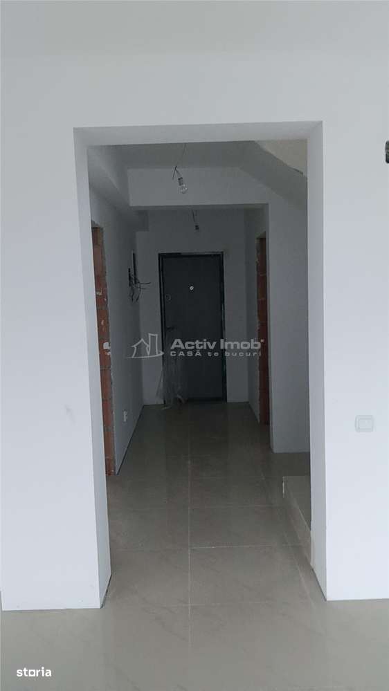 Casa individuala cu 4 camere-Cornetu-Incalzire in pardoseala-Toate uti - Imagine principală: 4/20