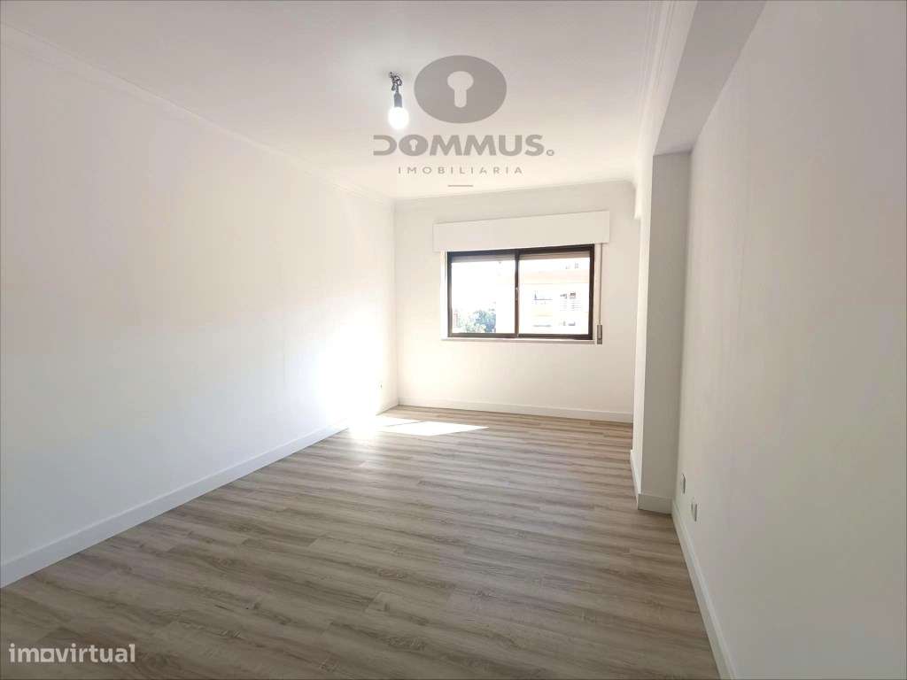 Apartamento T2 em São Marcos com Arrecadação-7