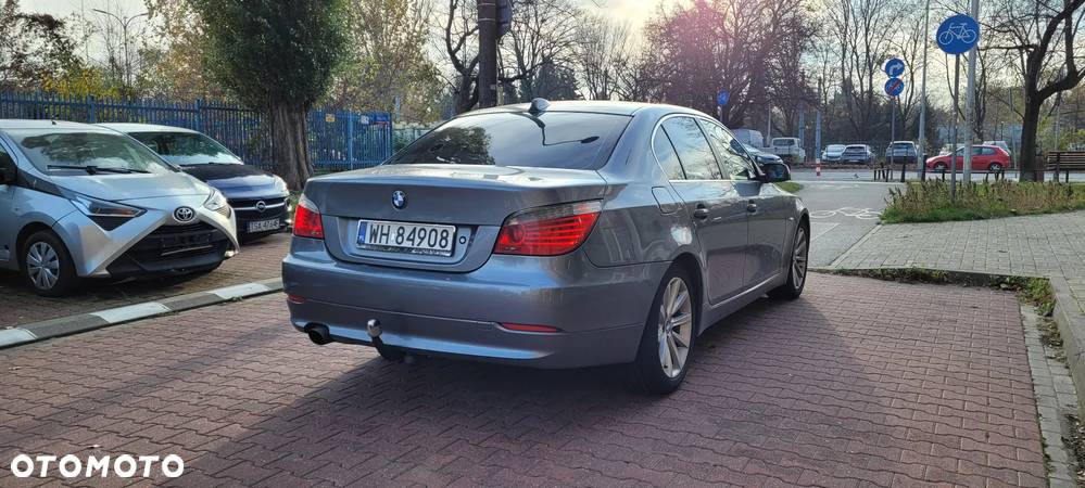 BMW Seria 5 520d - 9