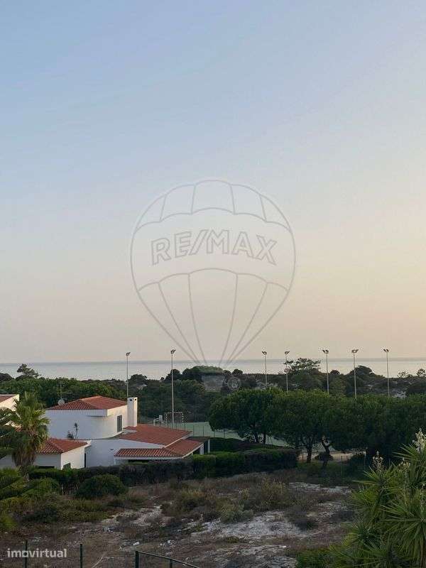 Moradia T5 para venda - Grande imagem: 2/14