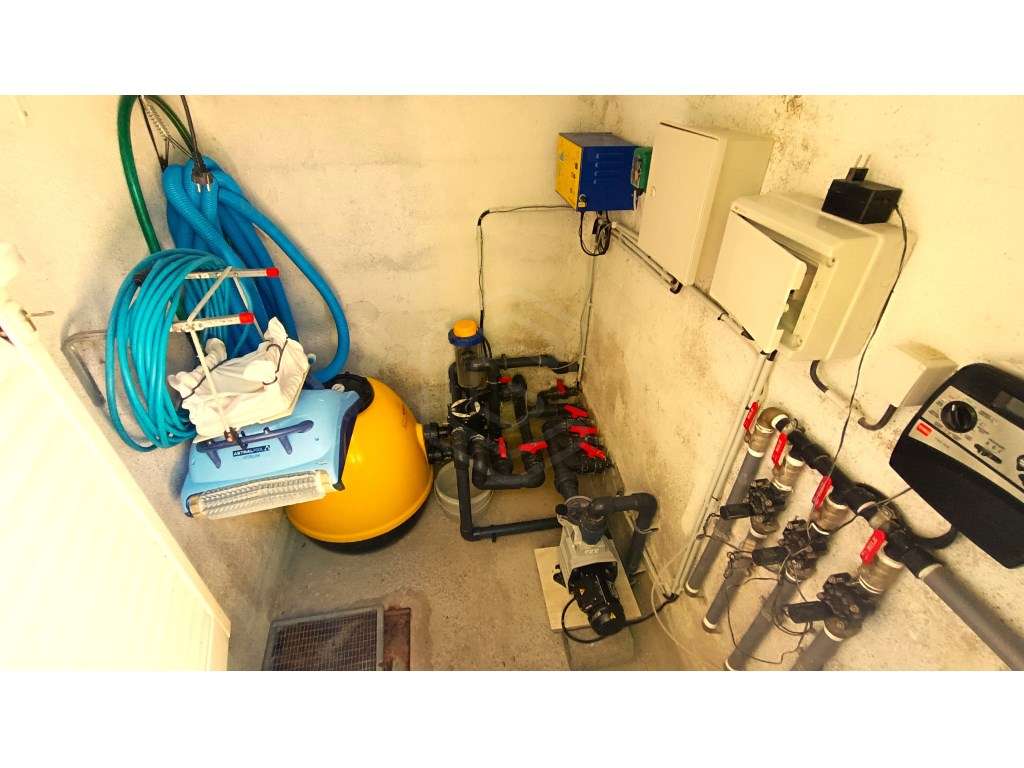 M ORADIA T3 COM PISCINA COBERTA , QUINTAL E 2 GARAGENS, BELMONTE, B...-16
