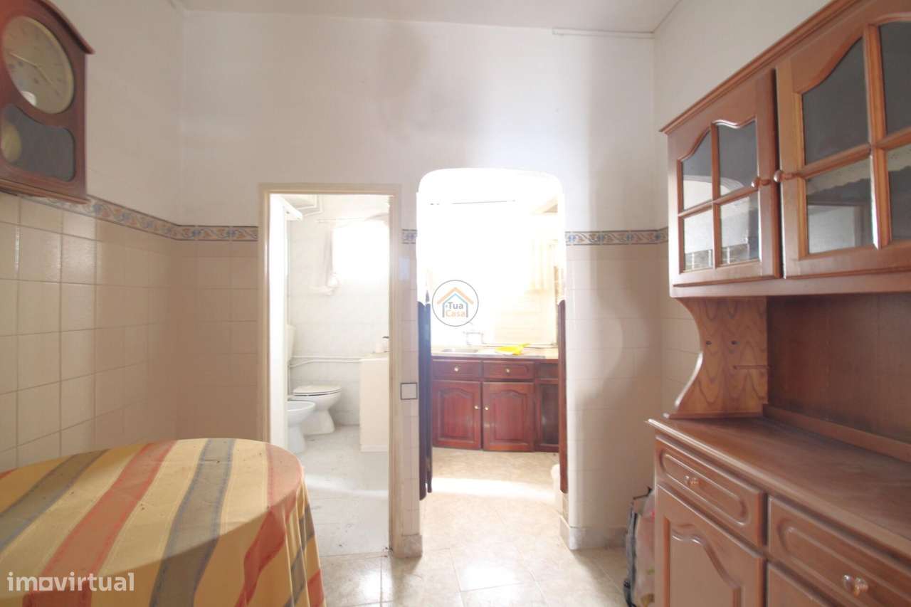 Moradia T3 com espaço exterior localizada junto ao Centro Histórico da - Grande imagem: 4/25