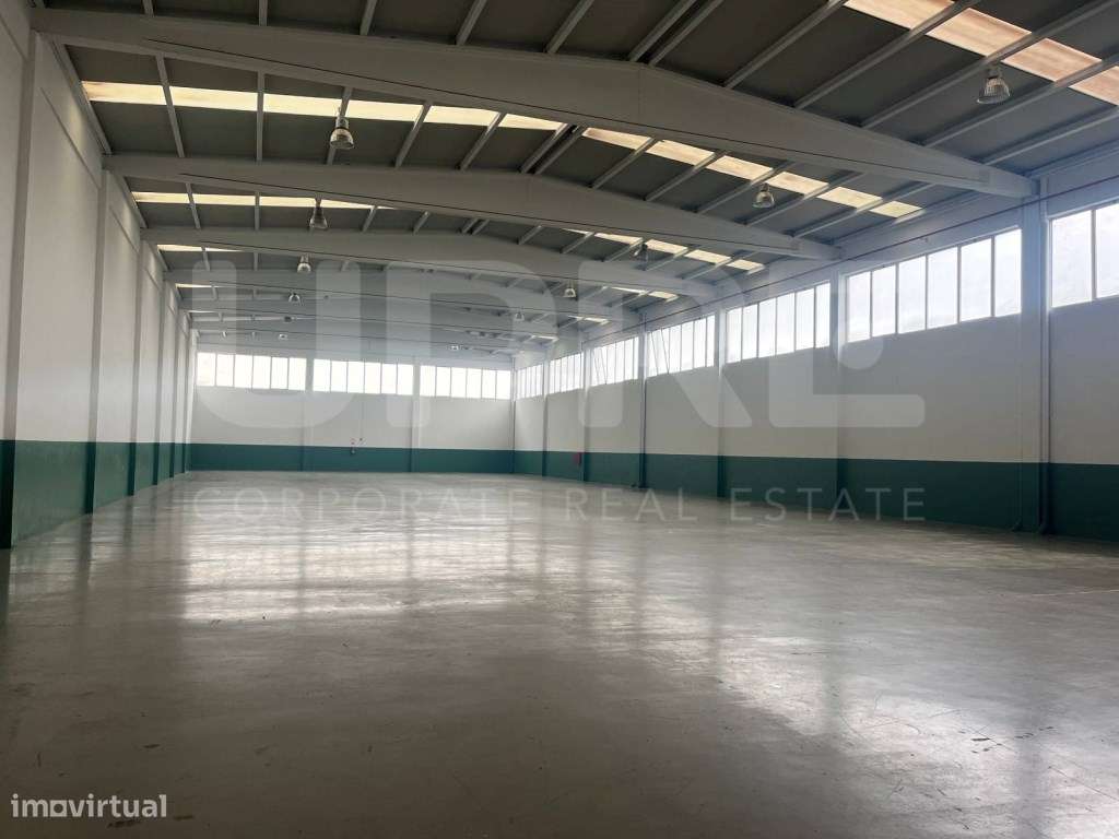 Armazém | ARRENDA | Trofa (Variante N14 / A3) - Grande imagem: 2/7