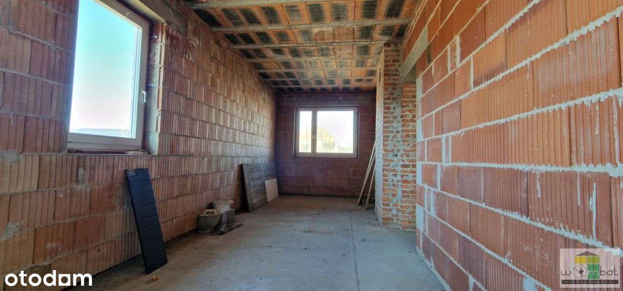 Dom z dużą działką w stanie surowym zamkniętym-8