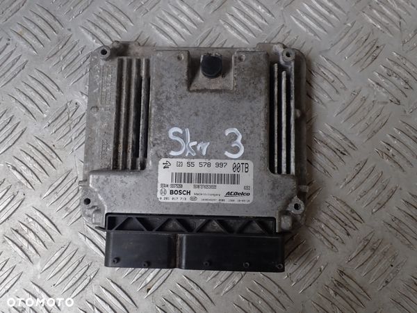 OPEL CORSA D 1.3 KOMPUTER SILNIKA 55578997 - 1