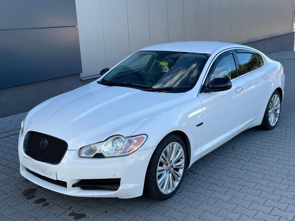 Jaguar XF X250 3.0 V6 Luxury 2010