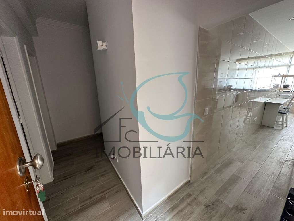APARTAMENTO T3 À VENDA NA MOITA-7