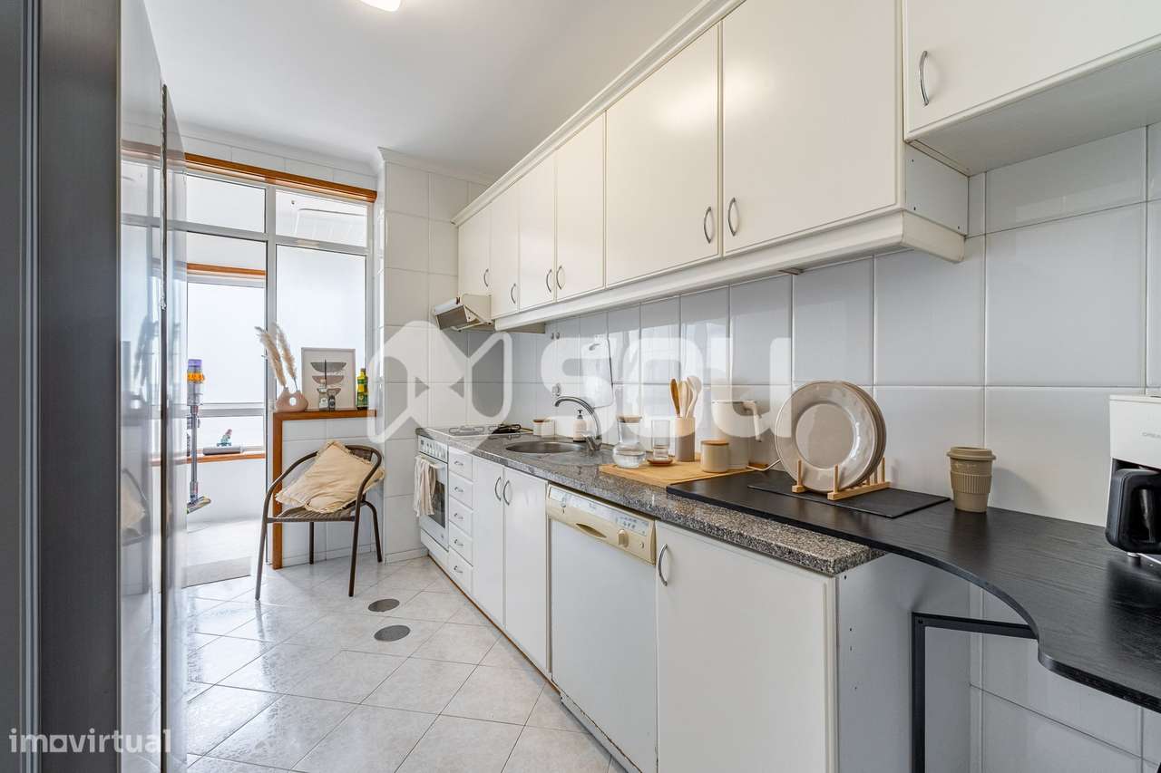 Apartamento T2 em Mafamude, Vila Nova de Gaia-8