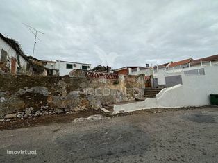 Ruínas para reabilitação centro Santarém