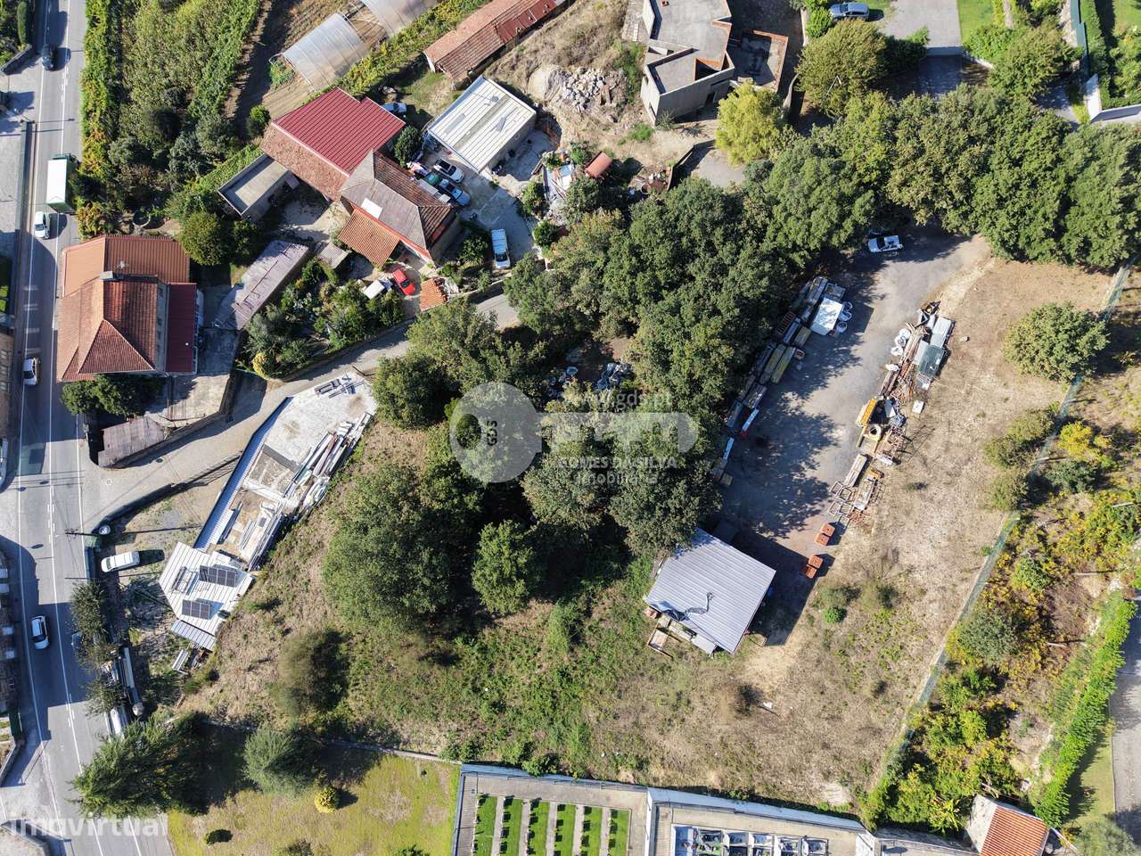 Terreno Urbano com 4605m2 em Esporões-14