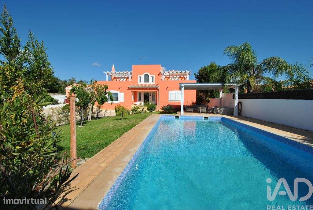 Casa / Villa T5 em Almancil de 259,00 m2 - Grande imagem: 2/30