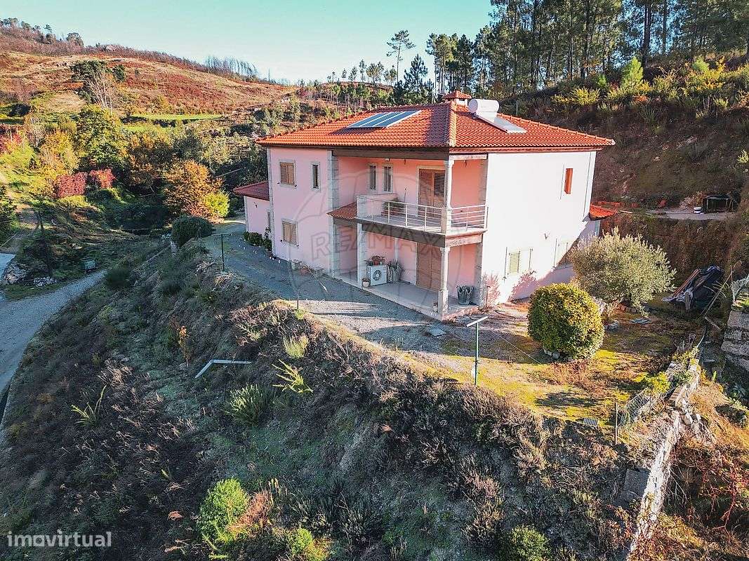 Moradia T4 para venda - Grande imagem: 3/26