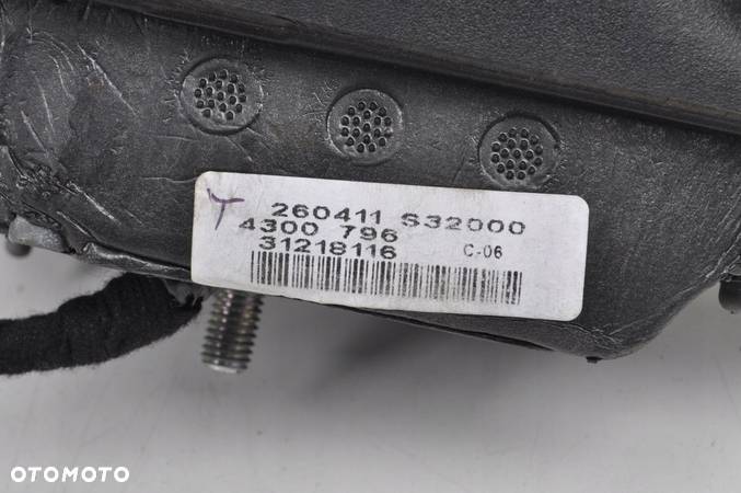 VOLVO V50 LUSTERKO PRAWE 8 PIN ANGLIK - 10