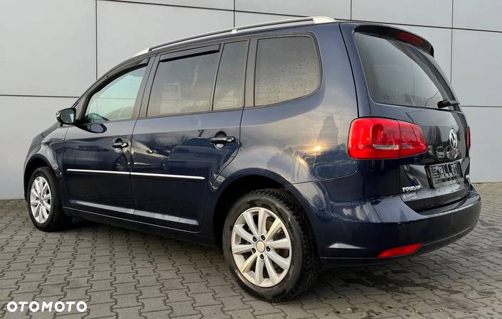 Volkswagen Touran 2.0 TDI DPF Highline DSG - 11