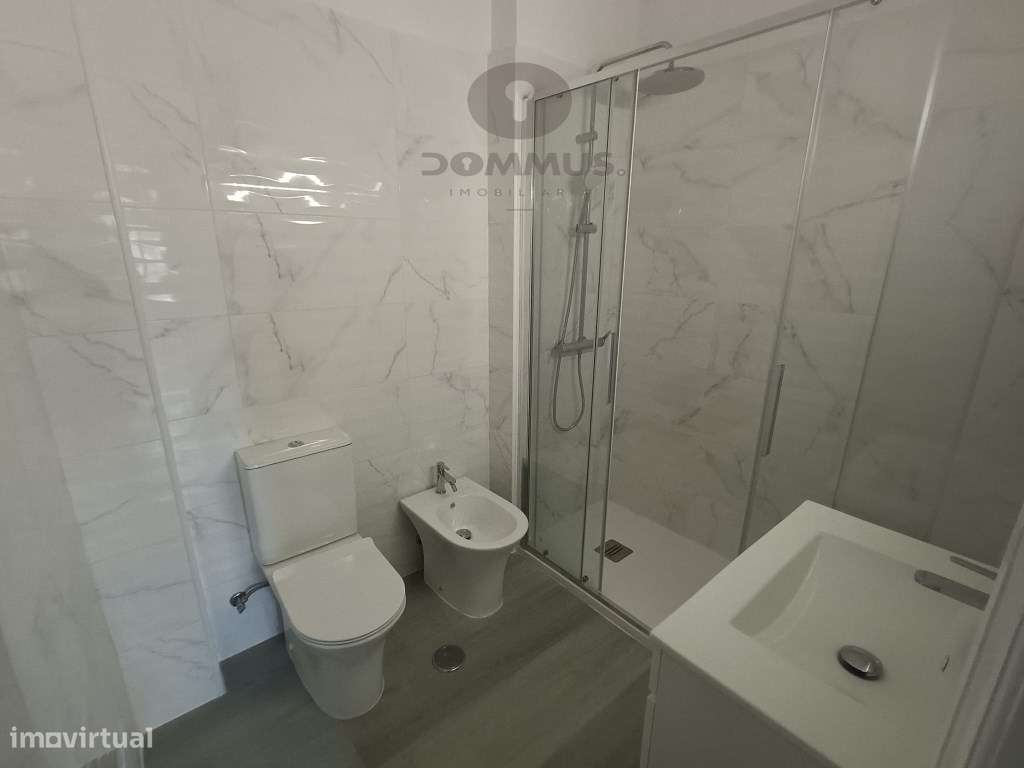Apartamento T2 na Figueirinha ( Oeiras ) totalmente Remodelado - Grande imagem: 4/20