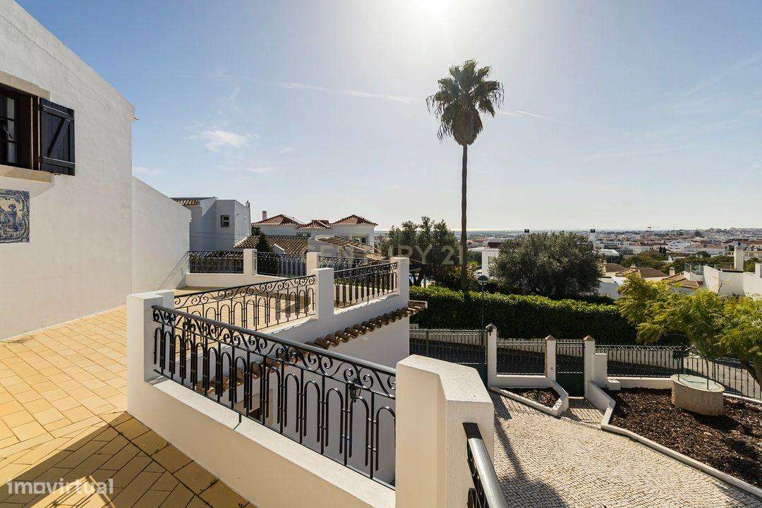Moradia T4 com vista Mar e Cidade - Viva o Sonho de uma Vida na Quinta - Grande imagem: 5/43