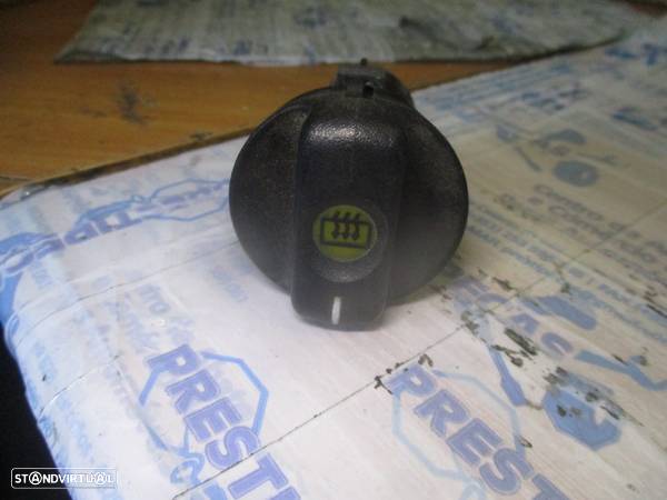 Interruptor 90389990 OPEL CORSA B 1997 Desembaciador De Vidro - 1