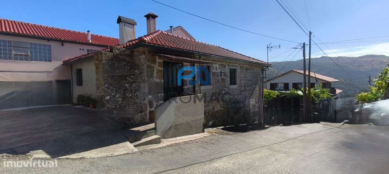 Moradia V2 Térrea em Pedra - Grande imagem: 4/51