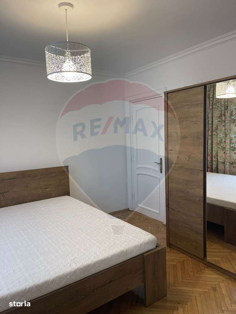 Apartament cu 3 camere de închiriat în zona Rovine - Imagine principală: 4/5