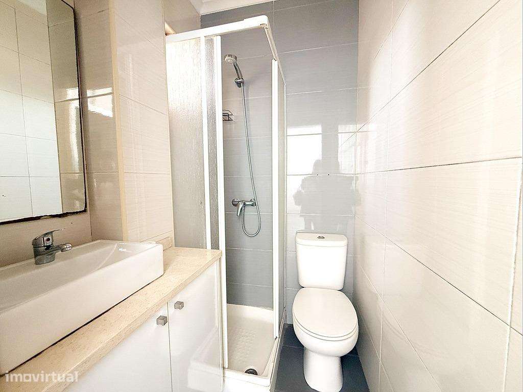 T2+1 pronto a habitar no centro de Lisboa!-21