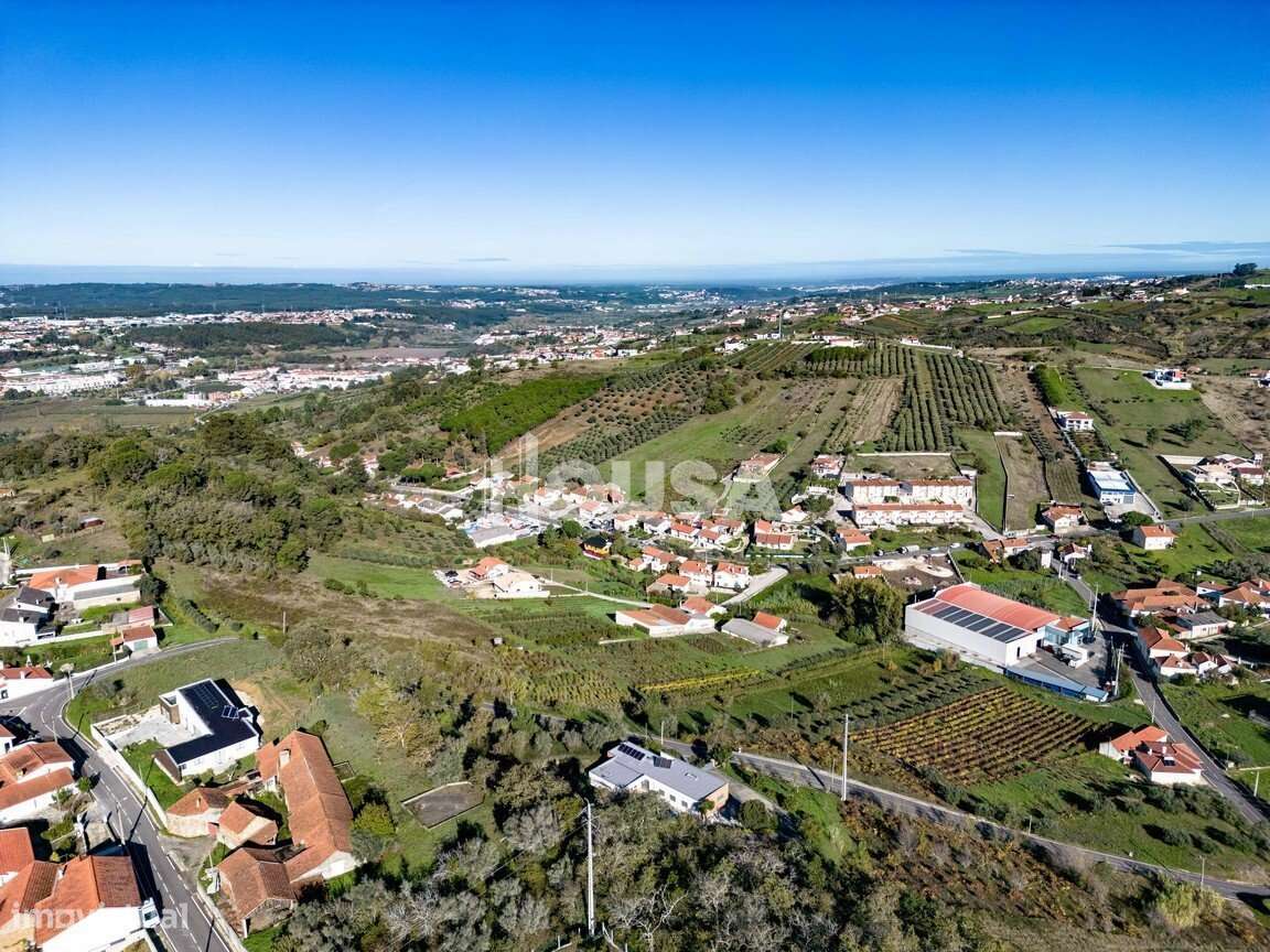 Terreno Rústico com 7.670m² nos Golfeiros – Batalha-0