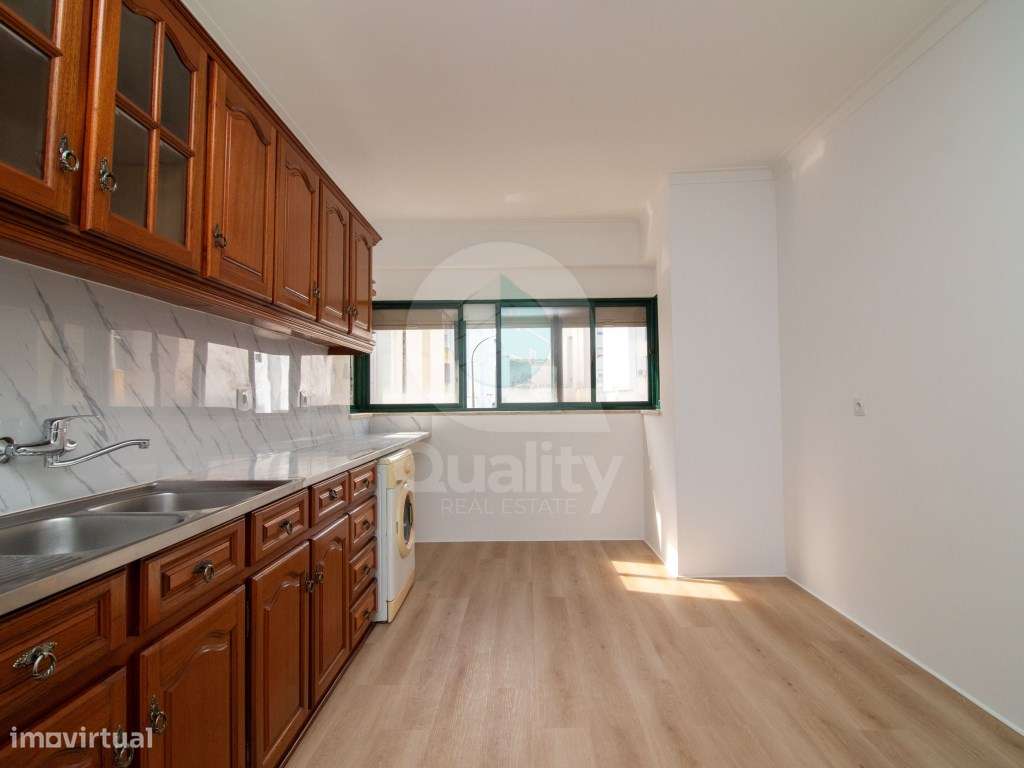 Apartamento T2 Excelente Localização - Grande imagem: 5/29