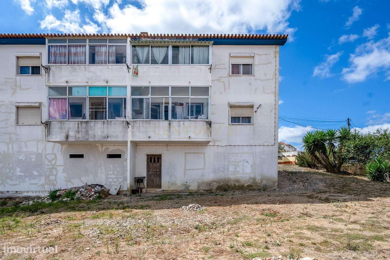 Prédio com 2 Apartamentos - Sabugo (Almargem do Bispo)-3
