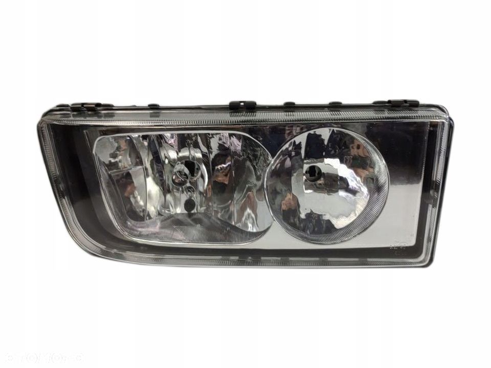 REFLEKTOR LAMPA PRZEDNIA MERCEDES AXOR S-2 PRAWY - 1