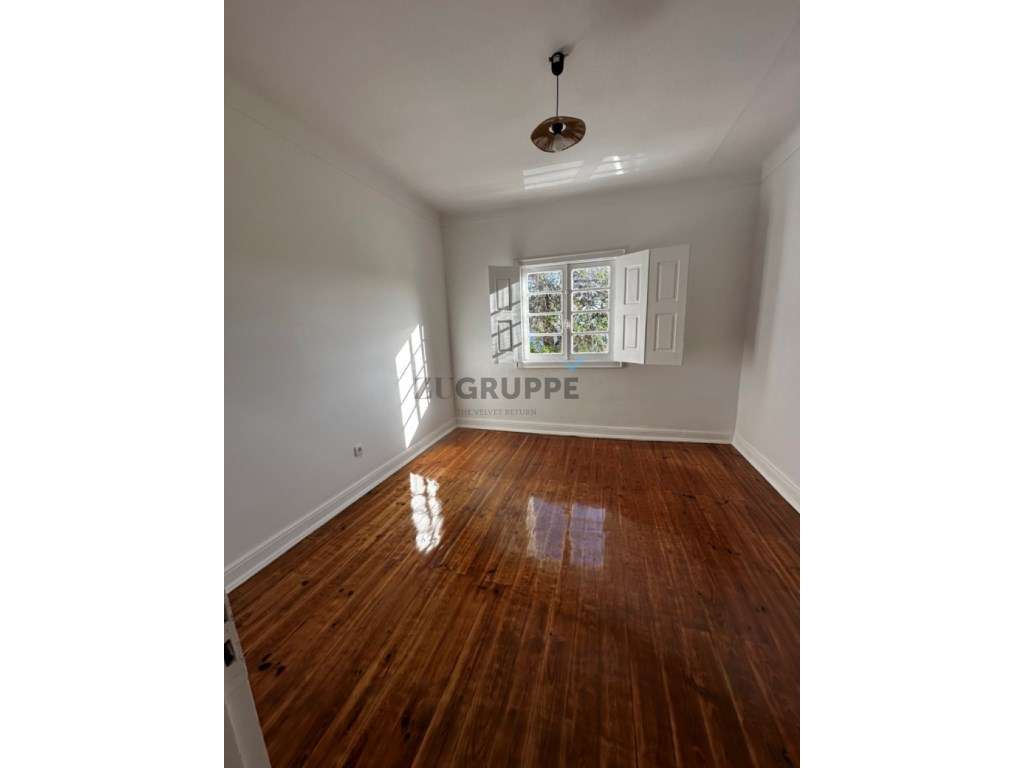 Casa de arquitetura tradicional portuguesa - Grande imagem: 4/28