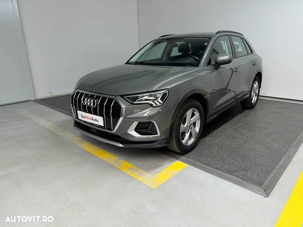 Audi Q3 2.0 40 TFSI S tronic quattro Advanced - 1