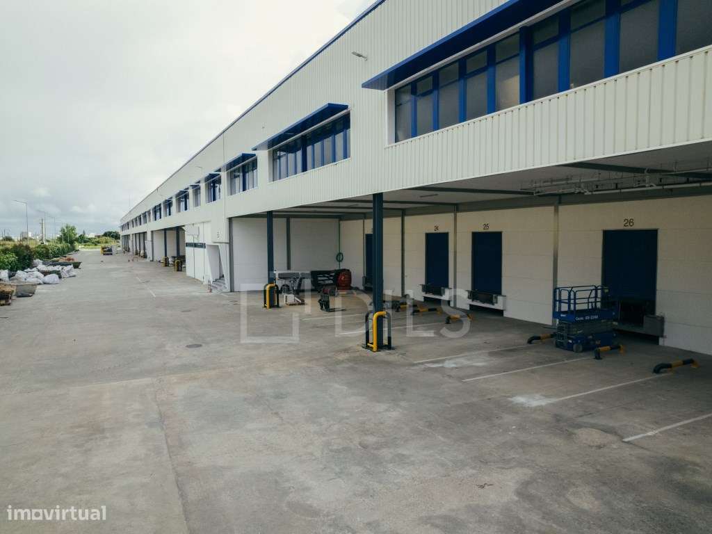 Armazém para arrendar, em Alverca do Ribatejo, Lisboa - Grande imagem: 2/15