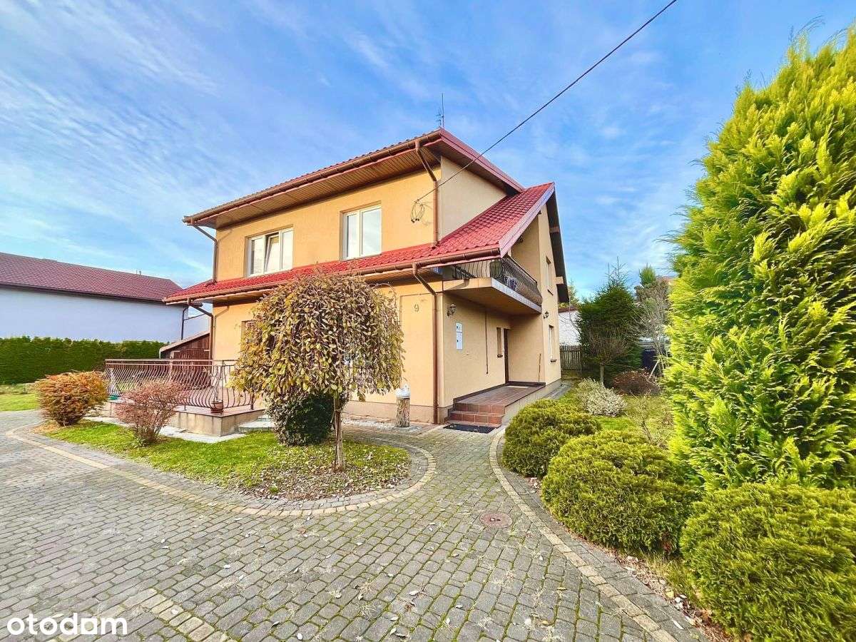 Dom 6 pokoi działka 852 m², ogród, garaże, taras-14